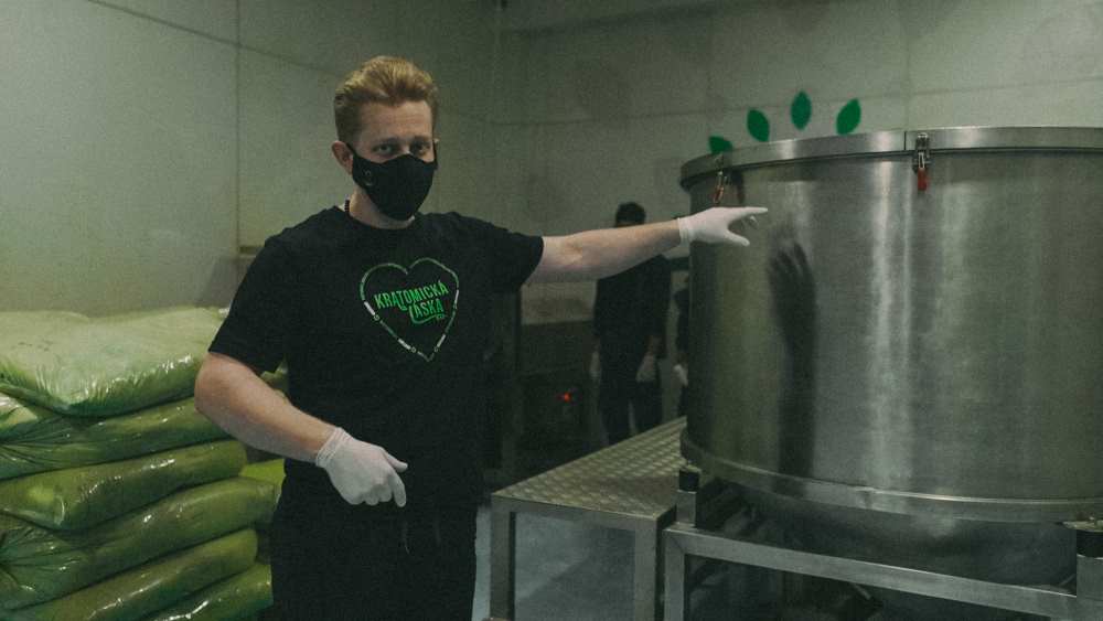 Promíchání kratomu v technologii 